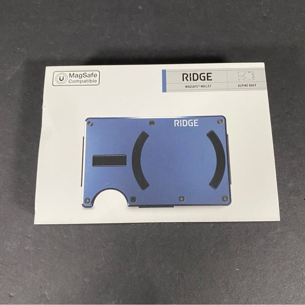 Ridge MagSafe Wallet in Navy Blue